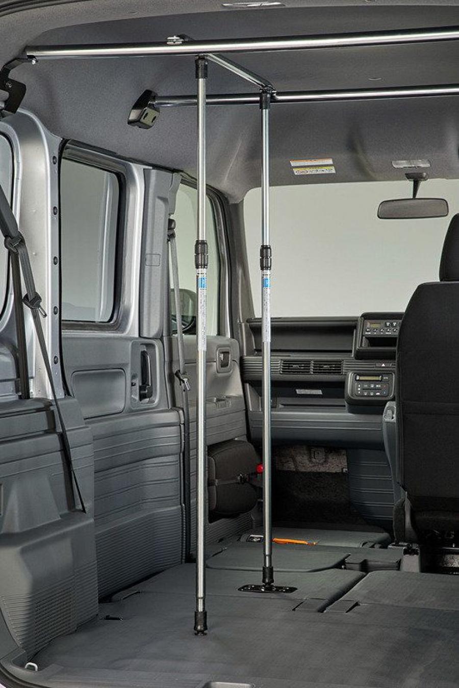 Интерьер Honda N-Van by Mugen 2018 года  (фото 14 из 45)